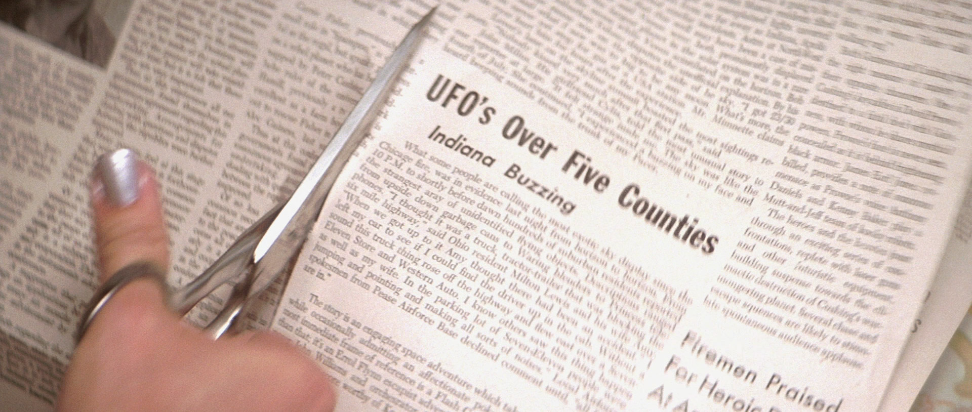 Close Encounters of the Third Kind (1977). Cinematography by Vilmos Zsigmond Close Encounters of the Third Kind
