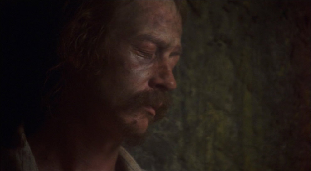Midnight Express (Alan Parker, 1978). Starring Brad Davis as Billy Hayes. John Hurt in Midnight Express